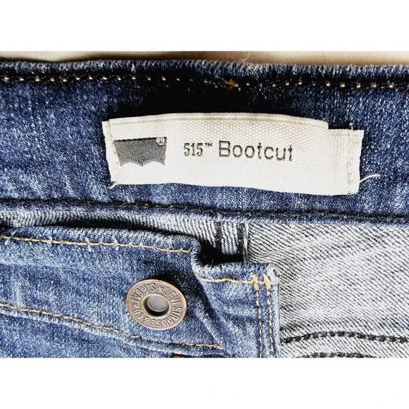 Levis 33X32 Women's 515 Bootcut Blue Denim Egyptian Cotton Logo Jeans Size 16M - Picture 4 of 14